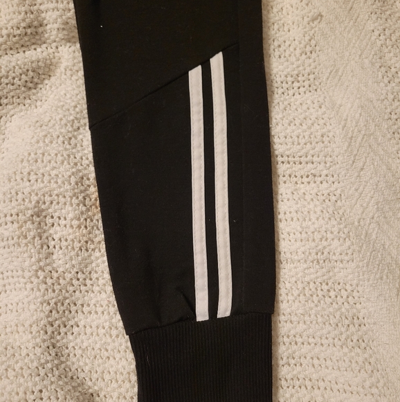 SHEIN BLACK SWEATPANTS - Picture 5 of 9